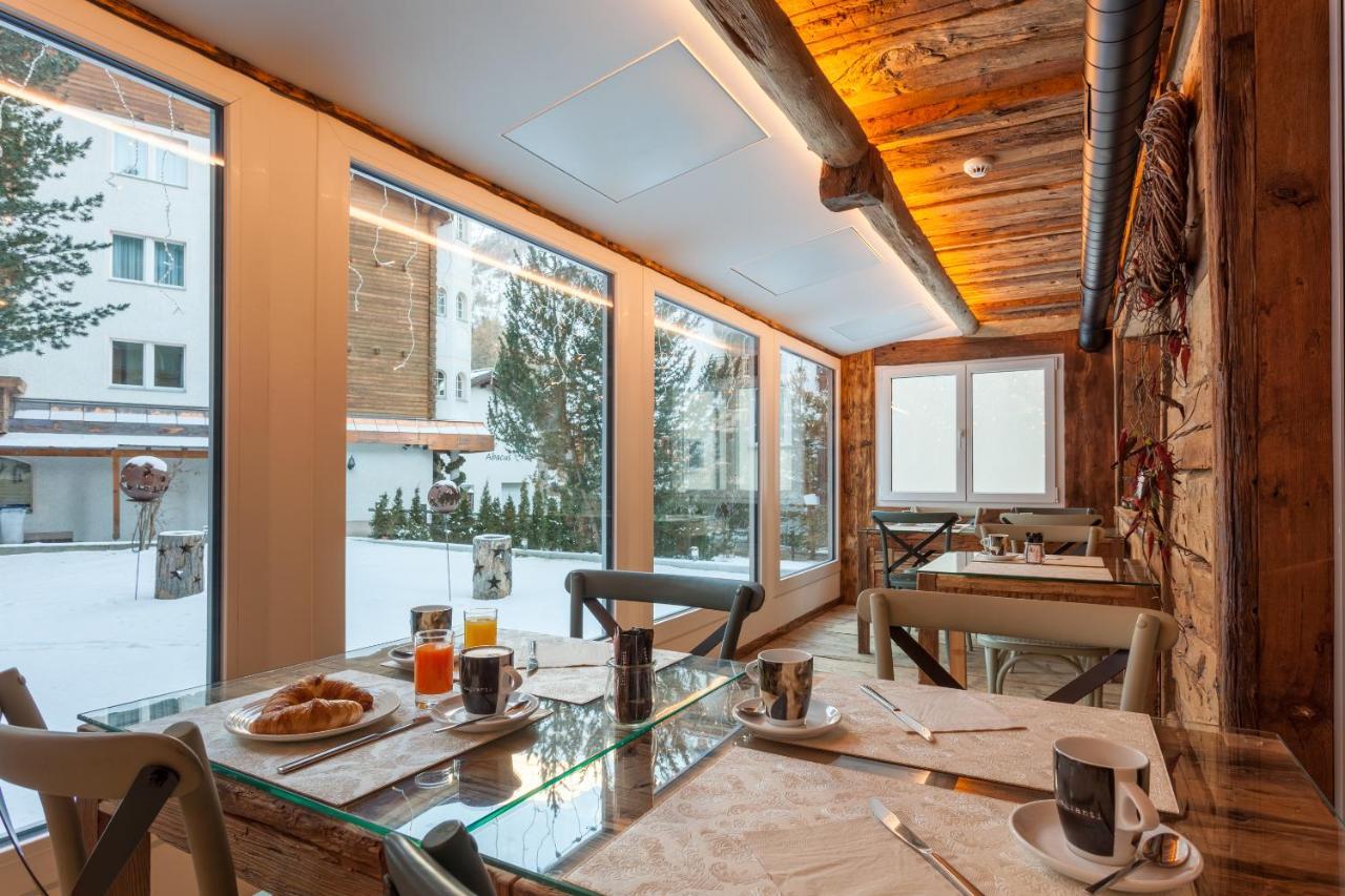 Jägerhof Serviced Apartements Zermatt Exterior foto