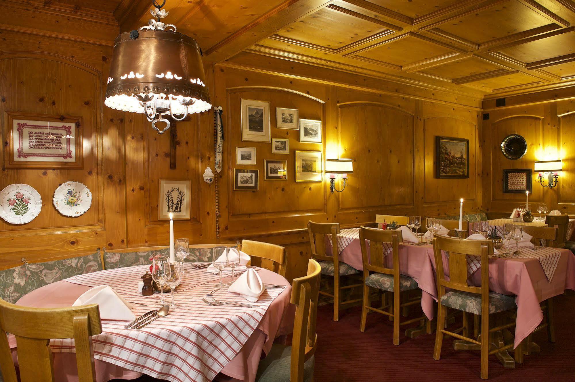 Jägerhof Serviced Apartements Zermatt Exterior foto