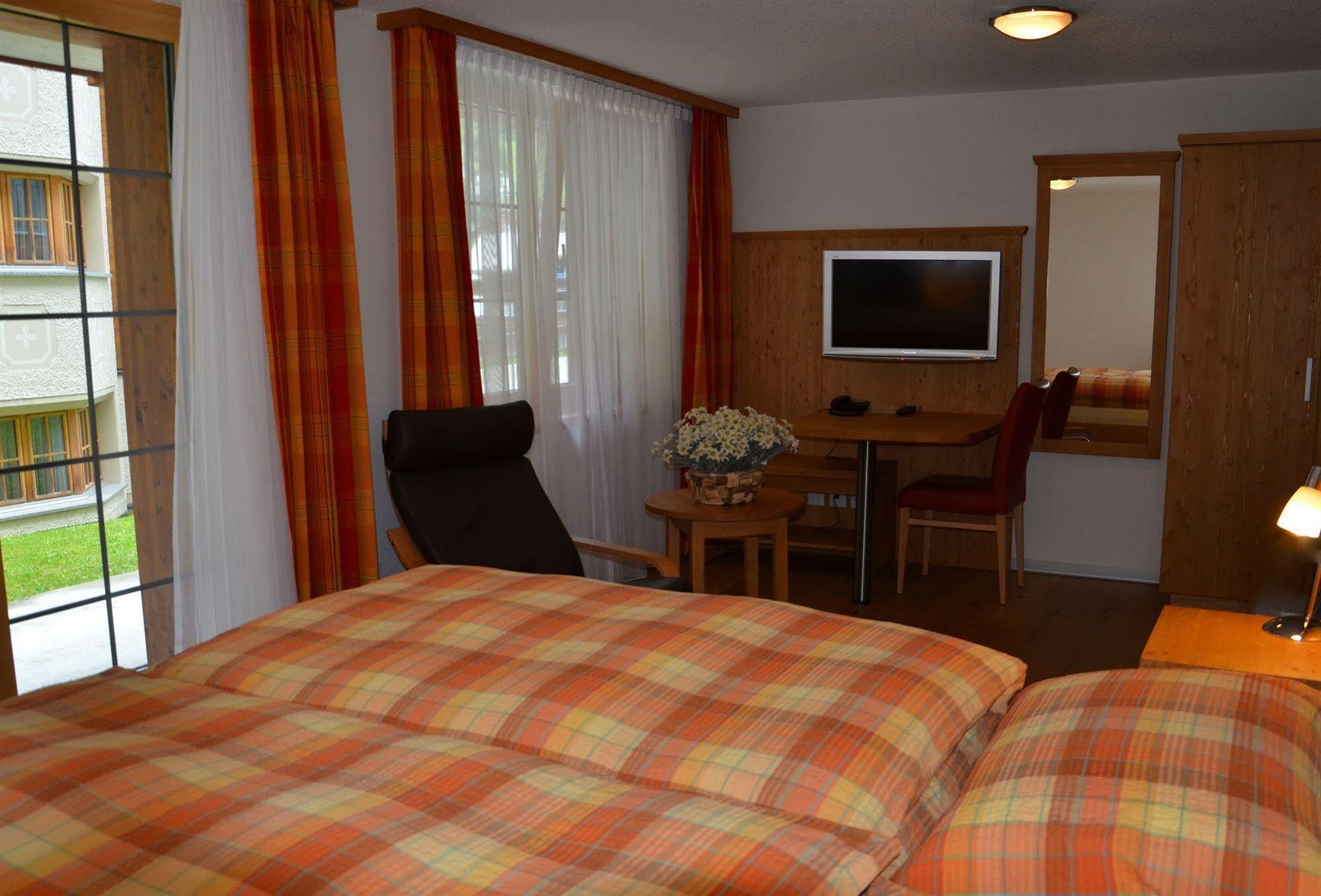 Jägerhof Serviced Apartements Zermatt Exterior foto