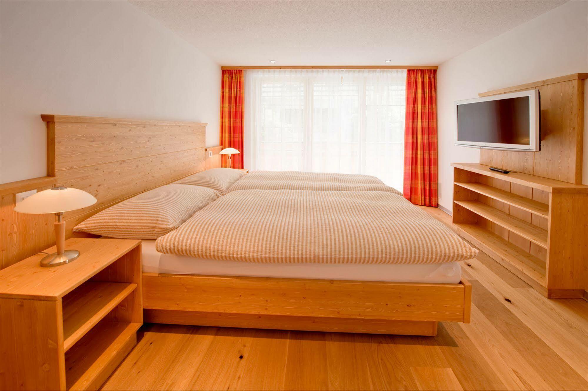 Jägerhof Serviced Apartements Zermatt Exterior foto