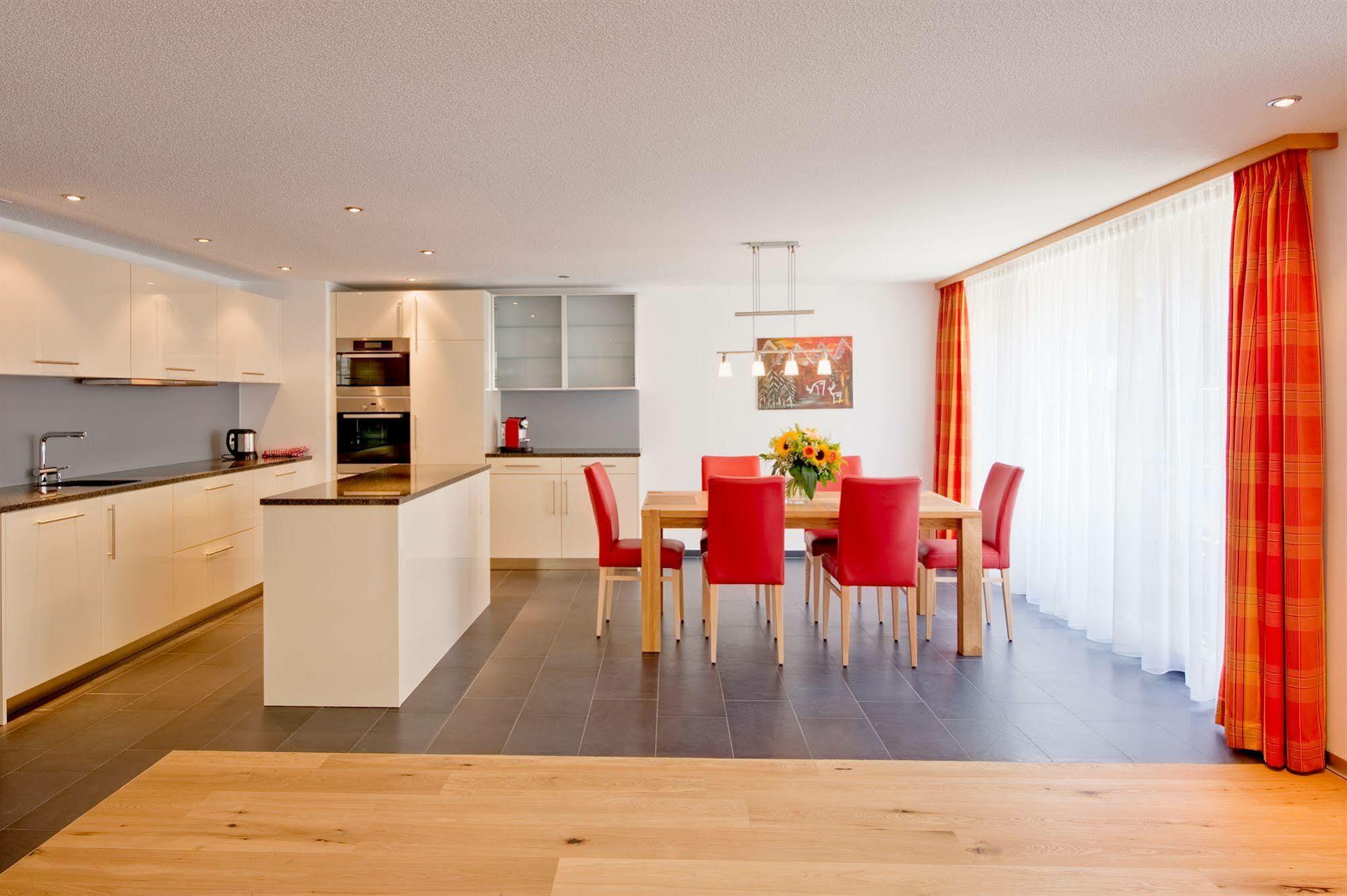 Jägerhof Serviced Apartements Zermatt Exterior foto
