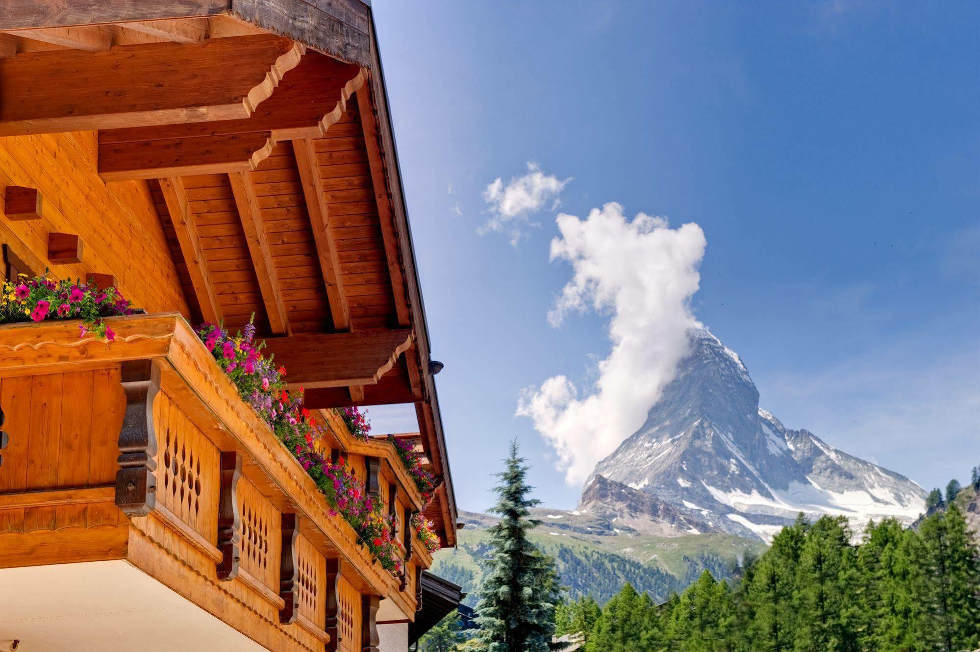 Jägerhof Serviced Apartements Zermatt Exterior foto