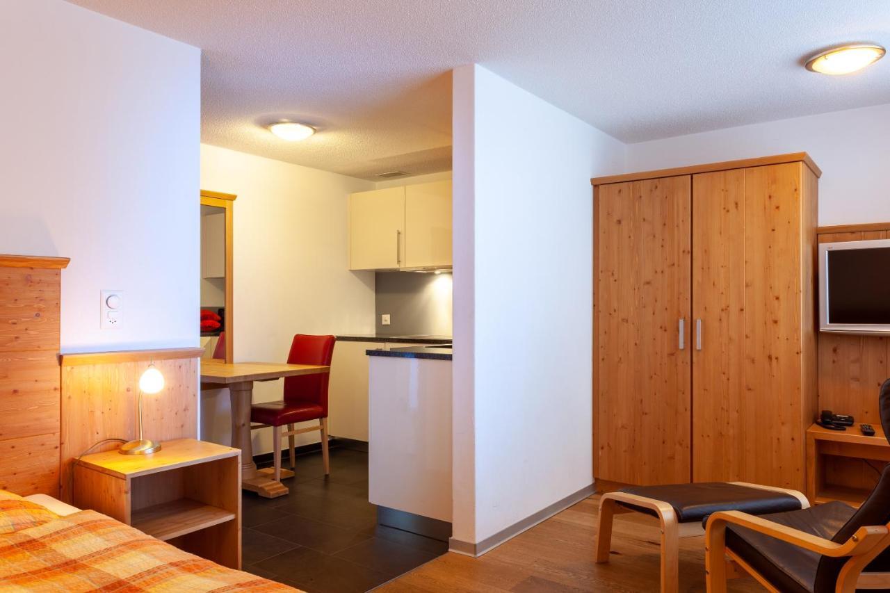 Jägerhof Serviced Apartements Zermatt Exterior foto